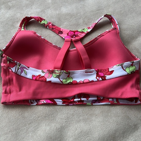 AVIA Sport bra bundle - Picture 3 of 12